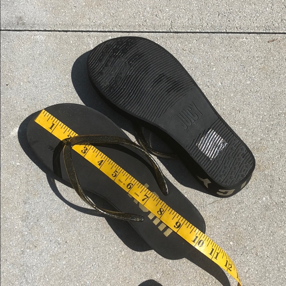 Juicy Couture Slippers - Picture 7 of 12